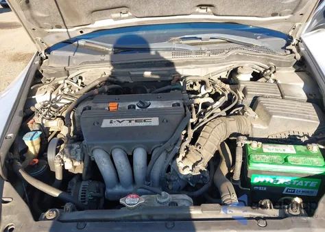 2004 Honda Accord 2.4 Lx из США, поврежденный, VIN 1HGCM56374A140712